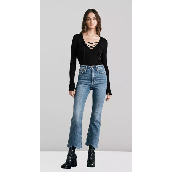 rag & bone Denim - Rag & Bone Casey High Rise Flared Leg Jeans in Pebbles Wash Women's Size 31